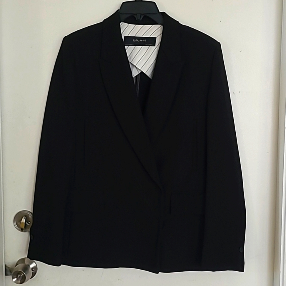 ZARA BLACK JACKET/BLAZER